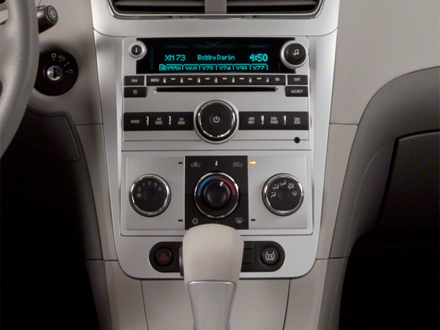 2011 Chevrolet Malibu LT w/2LT