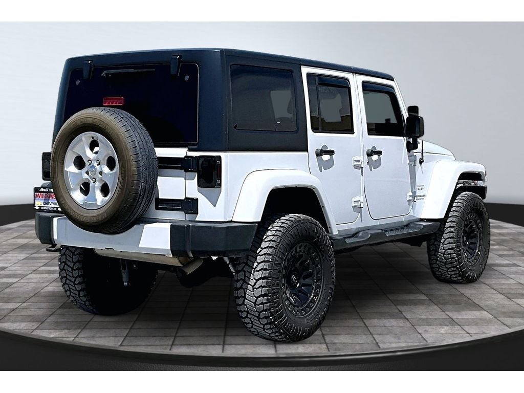 2016 Jeep Wrangler Unlimited Sahara