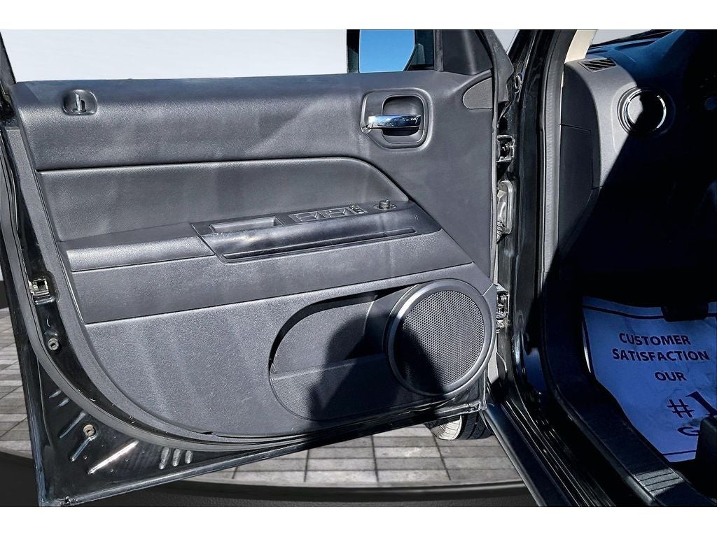 2017 Jeep Patriot Sport