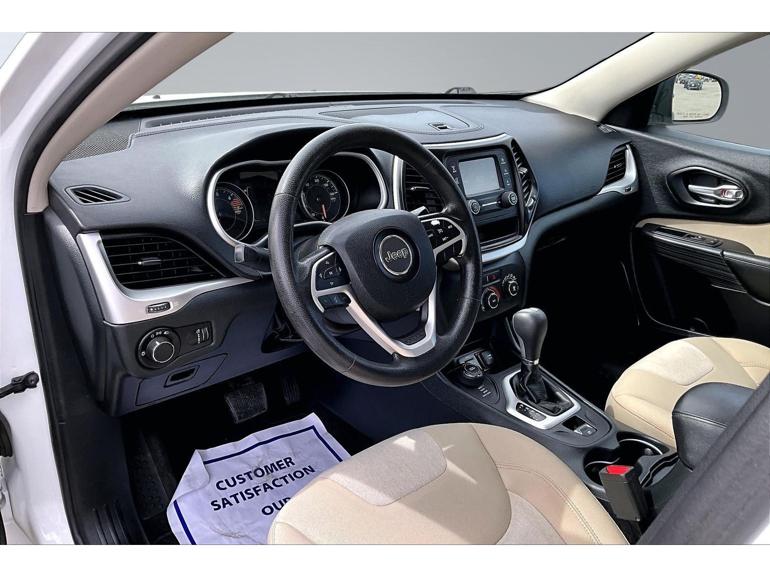 2016 Jeep Cherokee Sport