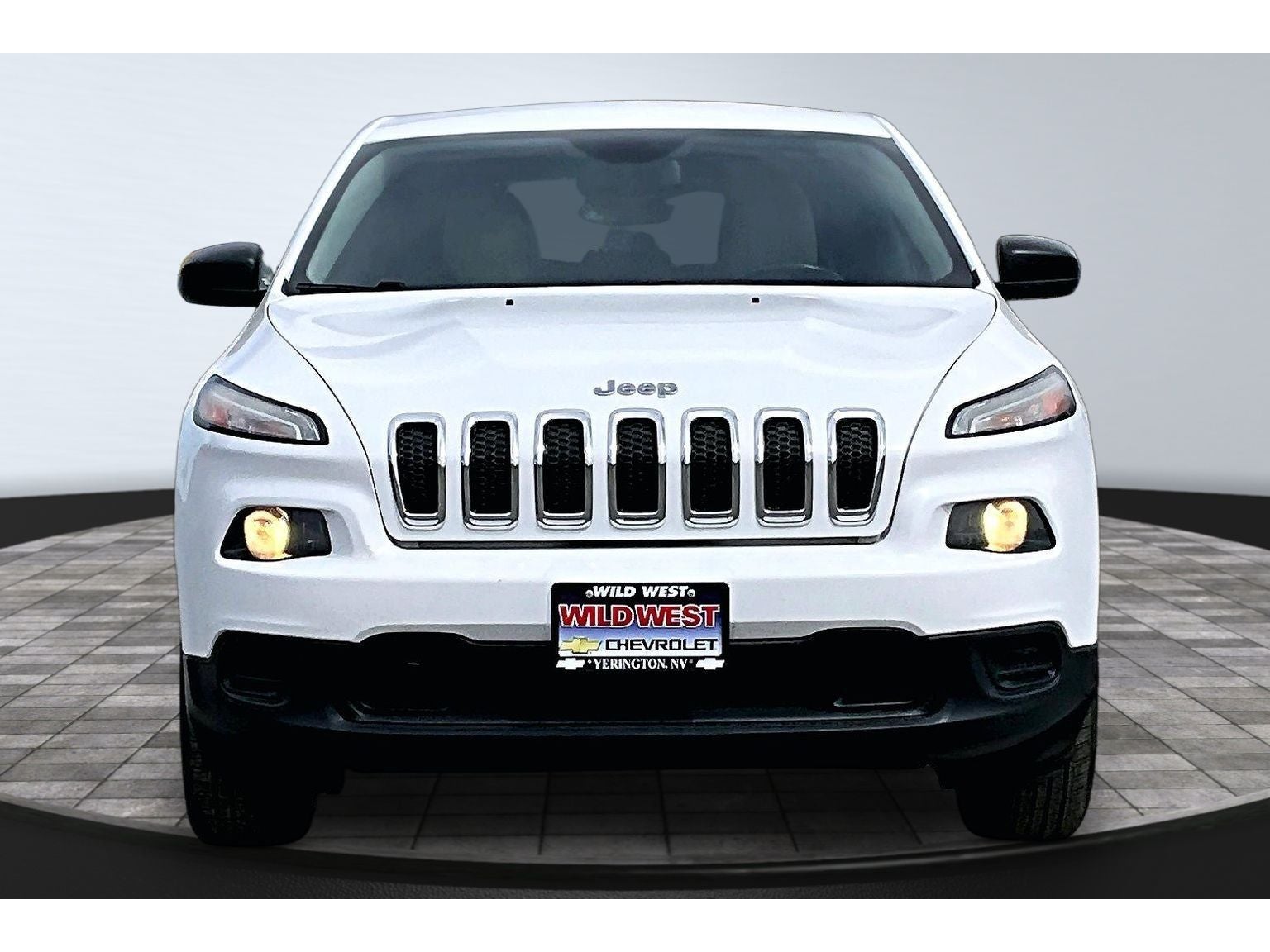 Used 2016 Jeep Cherokee Sport with VIN 1C4PJMAB6GW343549 for sale in Yerington, NV