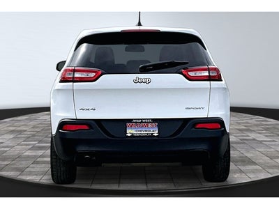 2016 Jeep Cherokee Sport