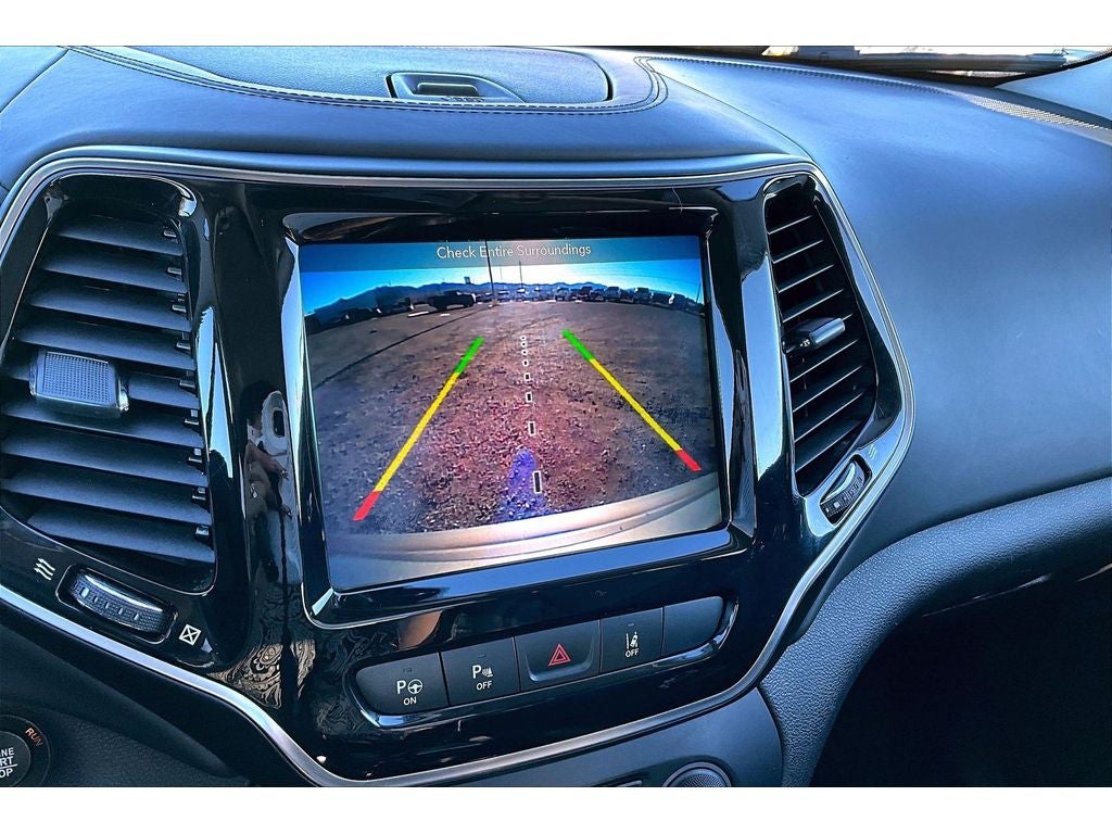 2019 Jeep Cherokee Overland