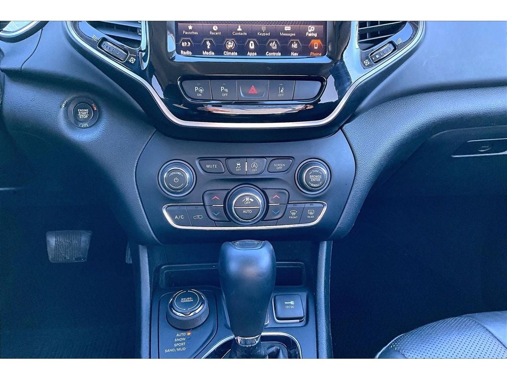 2019 Jeep Cherokee Overland