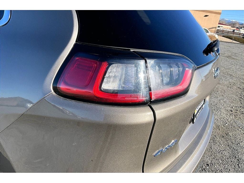 2019 Jeep Cherokee Overland