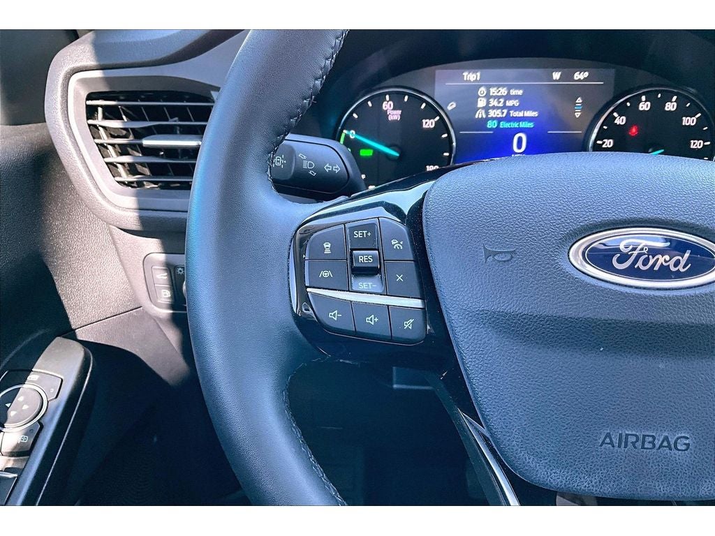 2022 Ford Escape SE Hybrid