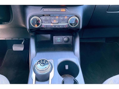 2022 Ford Escape SE Hybrid