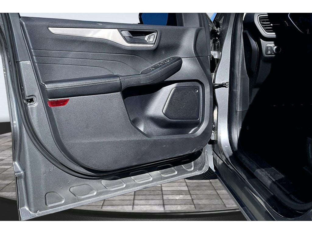 2022 Ford Escape SE Hybrid