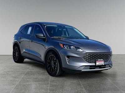2022 Ford Escape SE Hybrid