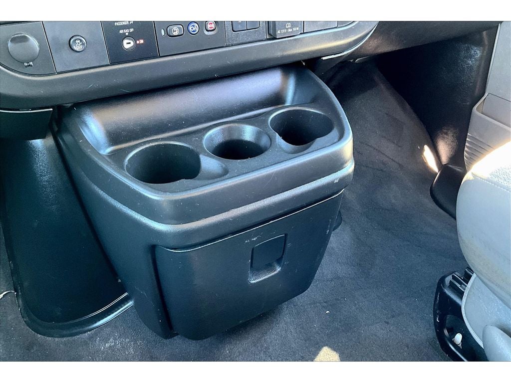 2019 Chevrolet Express Passenger 3500 LT