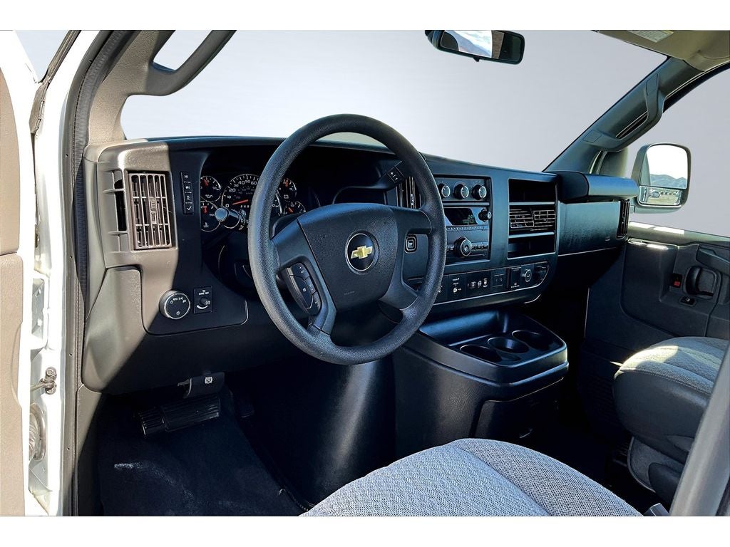 2019 Chevrolet Express Passenger 3500 LT