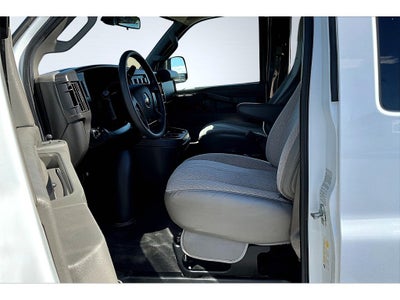 2019 Chevrolet Express Passenger 3500 LT