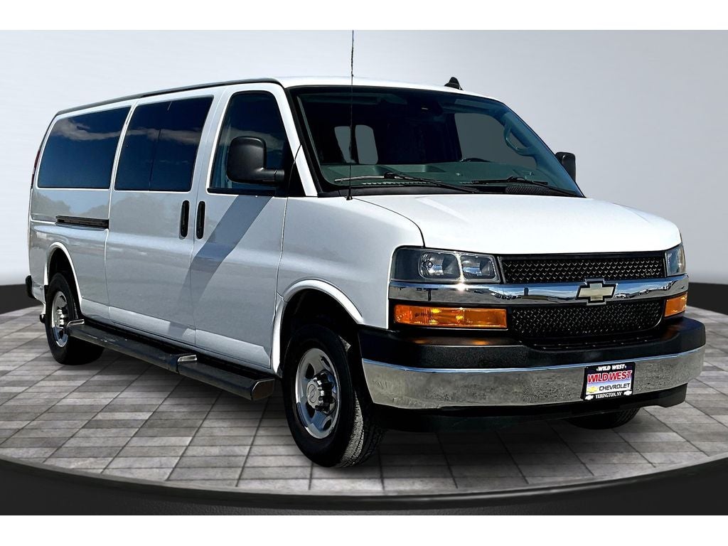 2019 Chevrolet Express Passenger 3500 LT