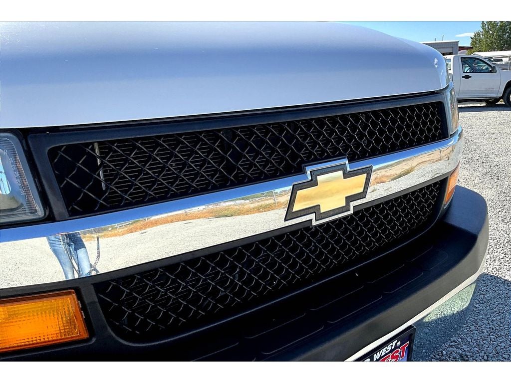 2019 Chevrolet Express Passenger 3500 LT