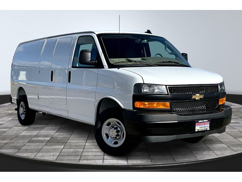 2025 Chevrolet Express Cargo 2500 WT