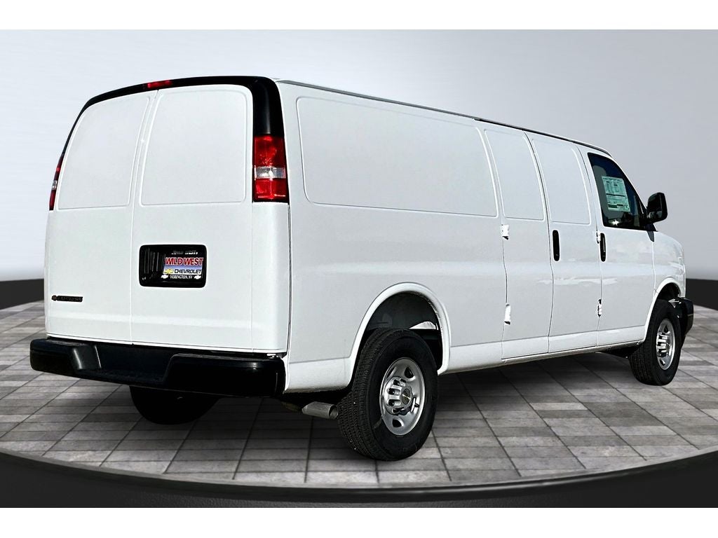 2025 Chevrolet Express Cargo 2500 WT
