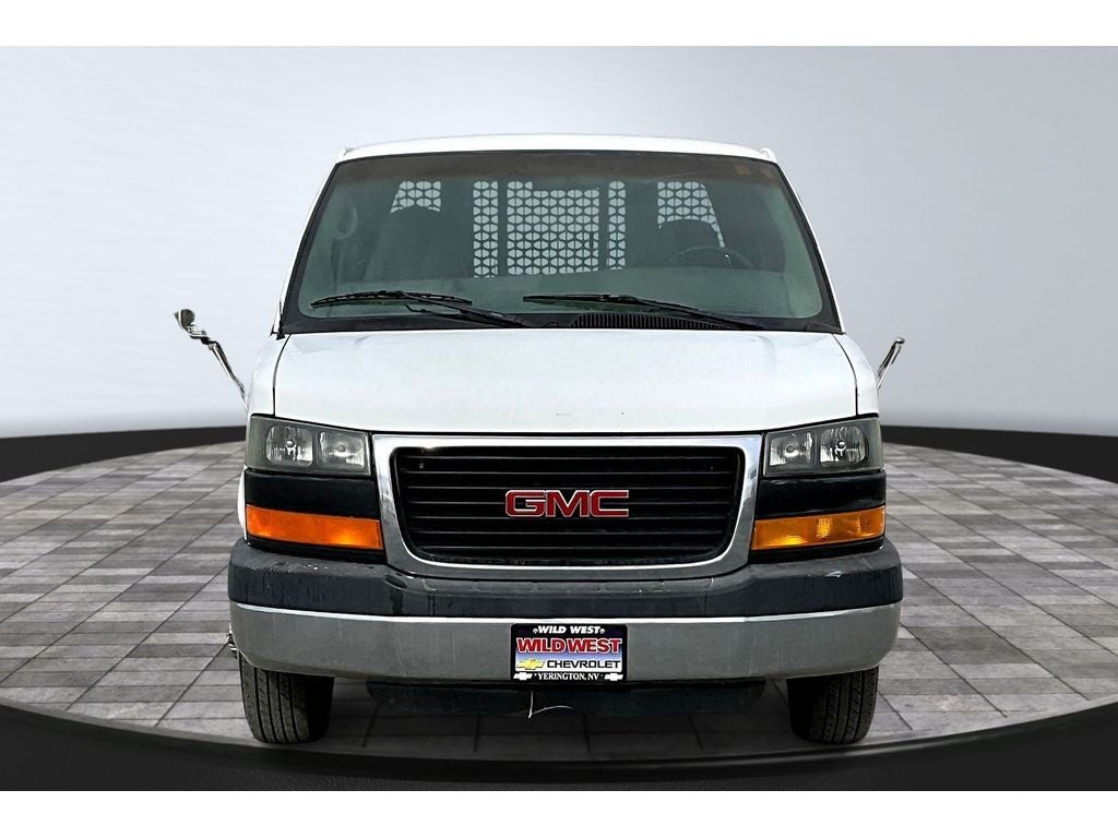 2004 GMC Savana Cutaway C7L