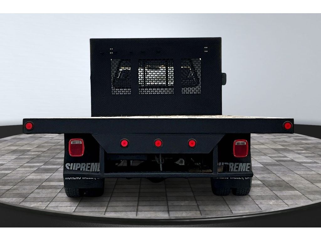 2004 GMC Savana Cutaway C7L