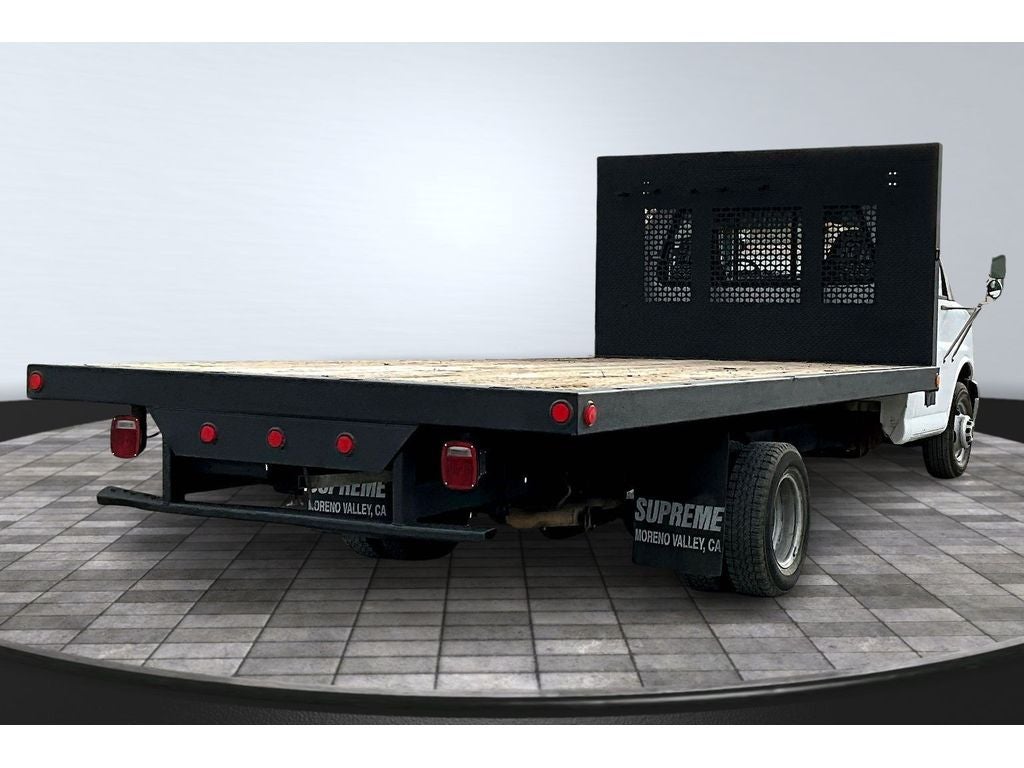 2004 GMC Savana Cutaway C7L