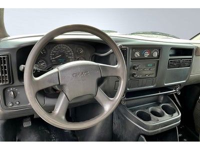 2004 GMC Savana Cutaway C7L