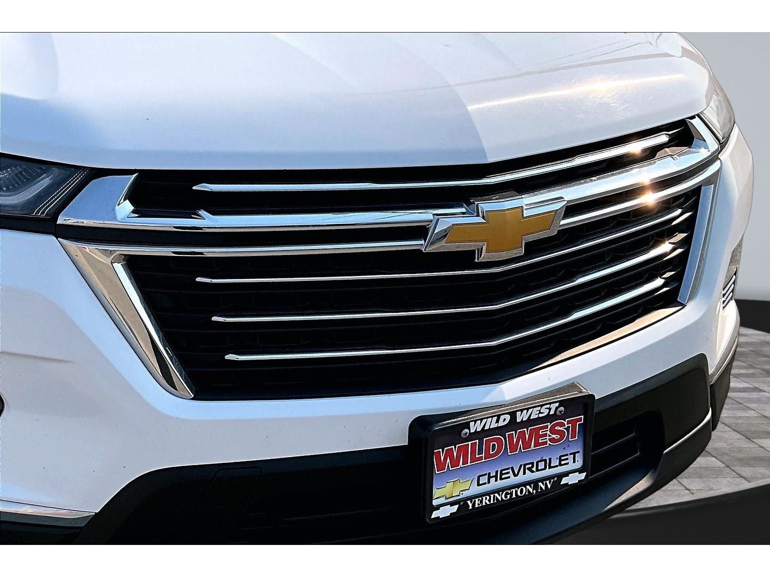 2022 Chevrolet Traverse LT Leather