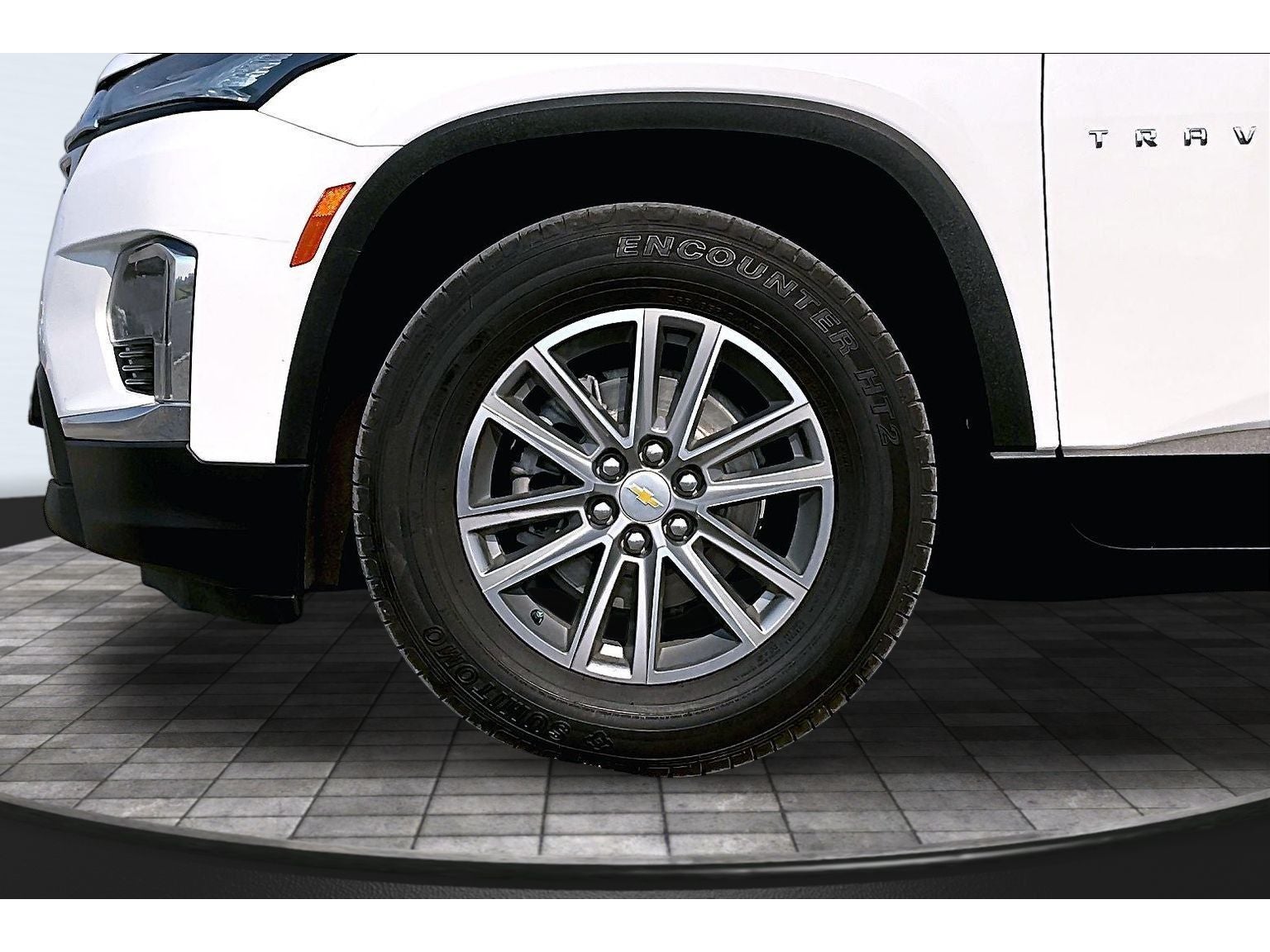 2022 Chevrolet Traverse LT Leather