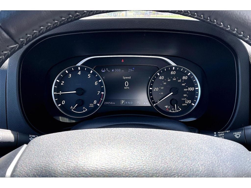 2025 Nissan Frontier SV
