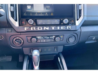 2025 Nissan Frontier SV