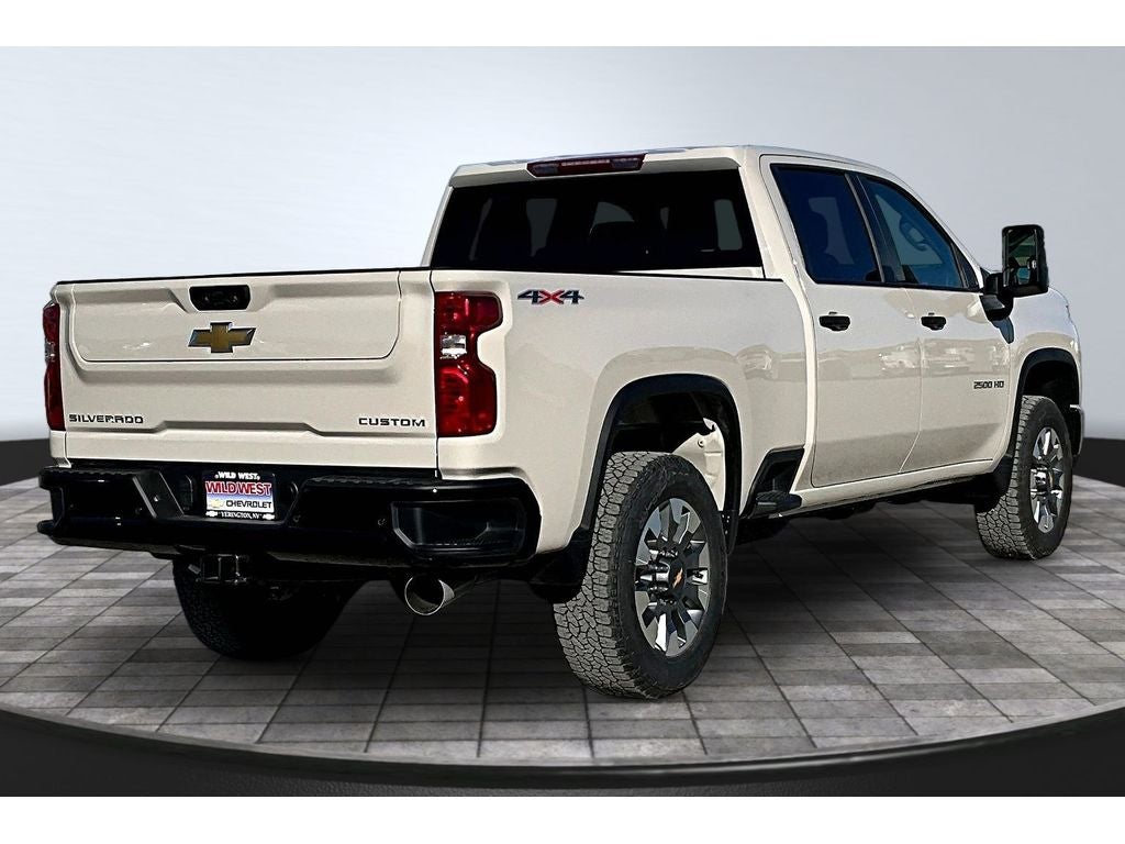 2026 Chevrolet Silverado 2500 HD Custom