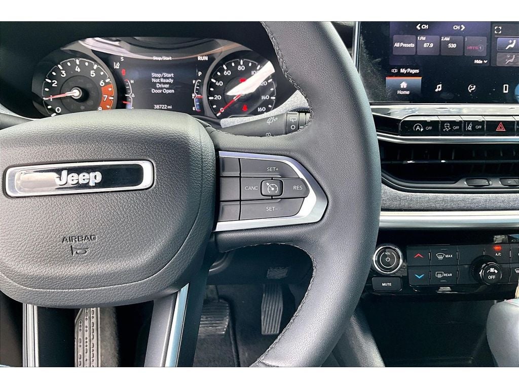 2024 Jeep Compass Latitude Lux