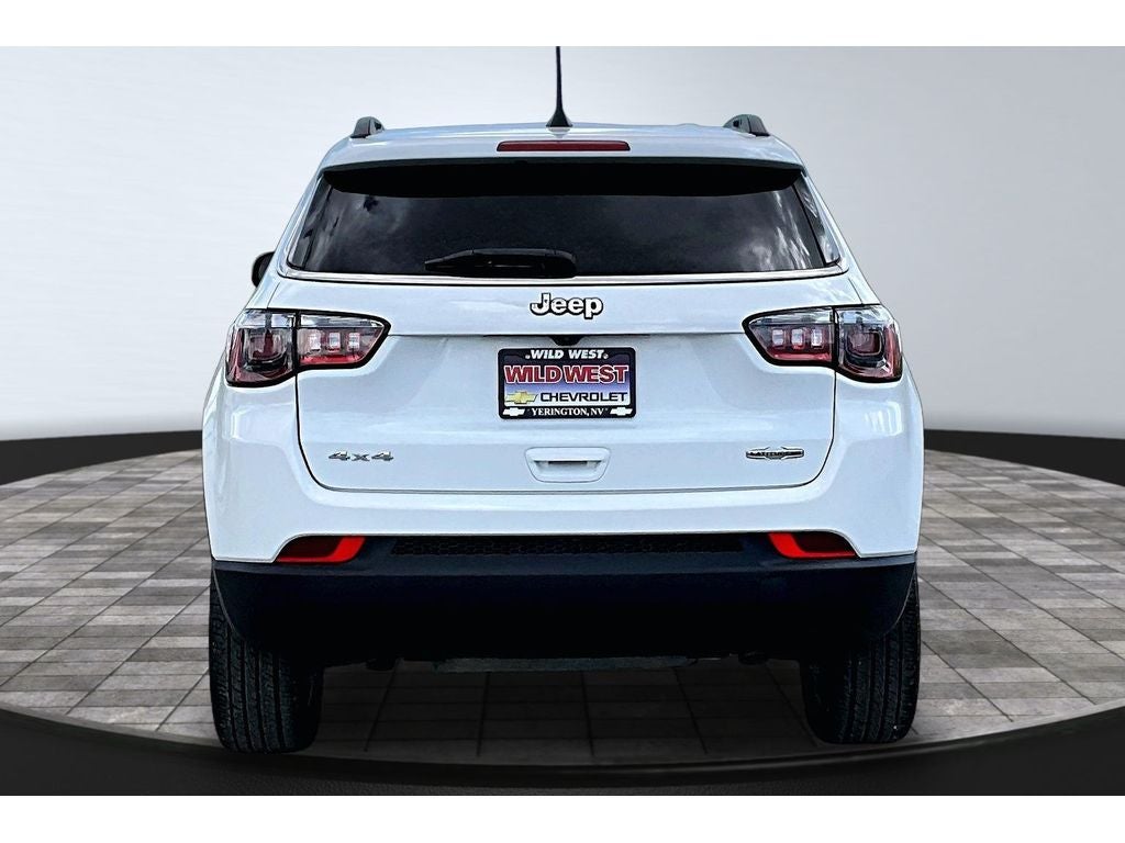 2024 Jeep Compass Latitude Lux