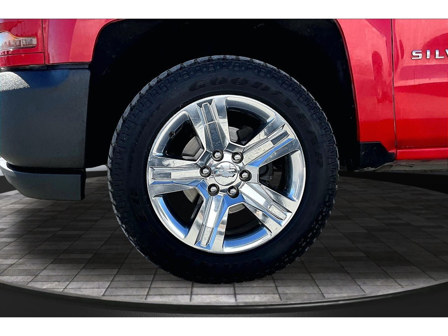 2018 Chevrolet Silverado 1500 Custom