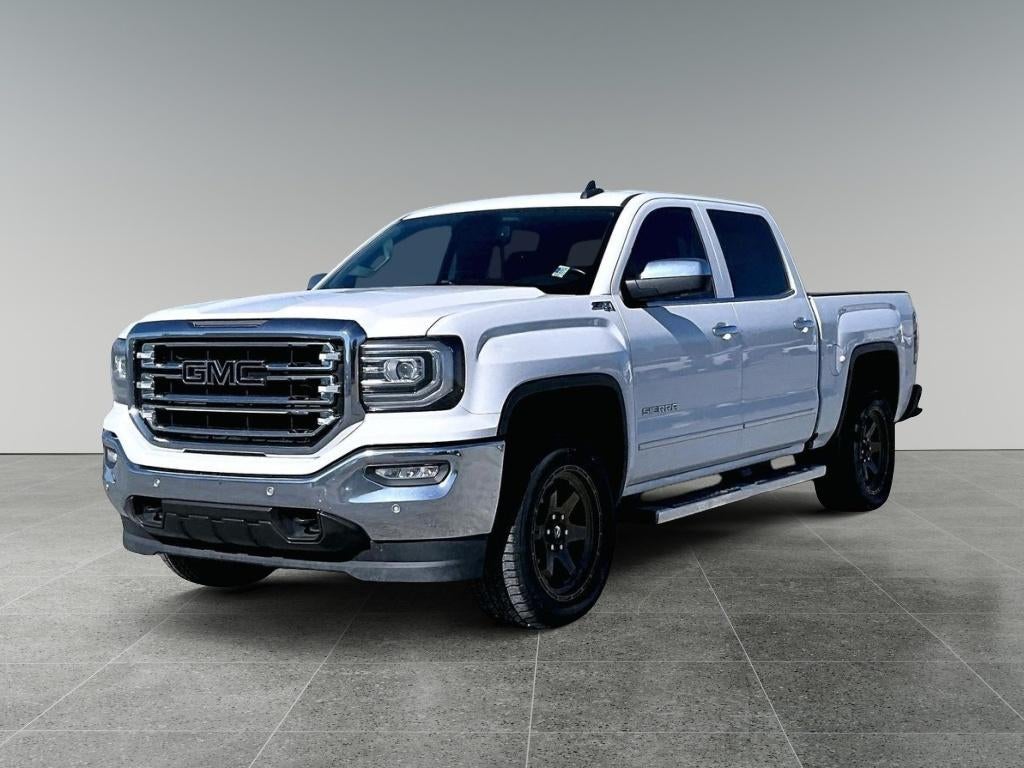 2018 GMC Sierra 4WD Crew Cab Short Box SLT's photo