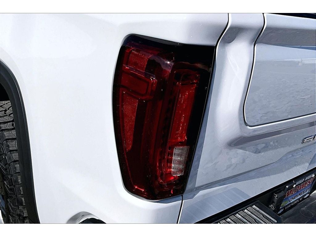 2025 GMC Sierra 1500 AT4X