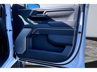 2025 GMC Sierra 1500 AT4X