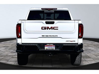 2025 GMC Sierra 1500 AT4X