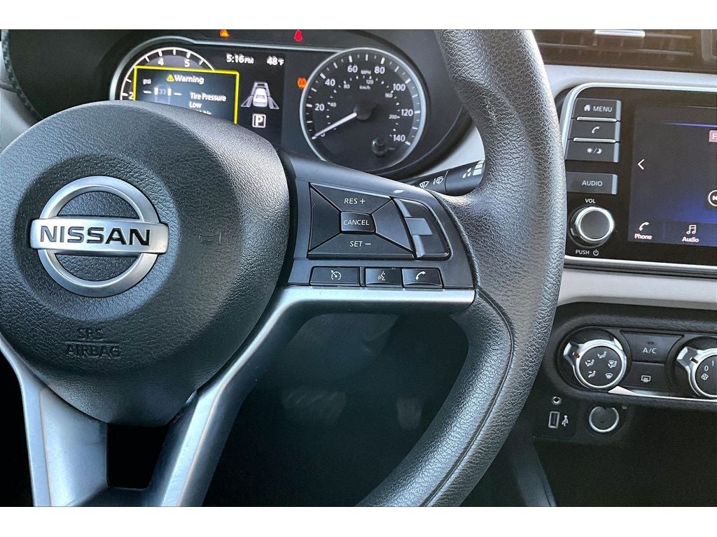 2022 Nissan Versa SV