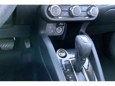 2022 Nissan Versa SV