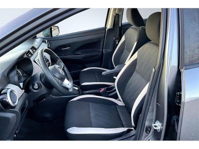 2022 Nissan Versa SV