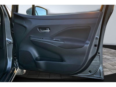 2022 Nissan Versa SV