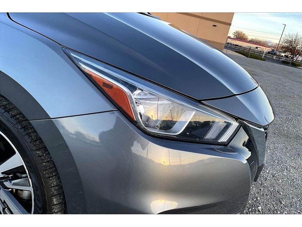 2022 Nissan Versa SV