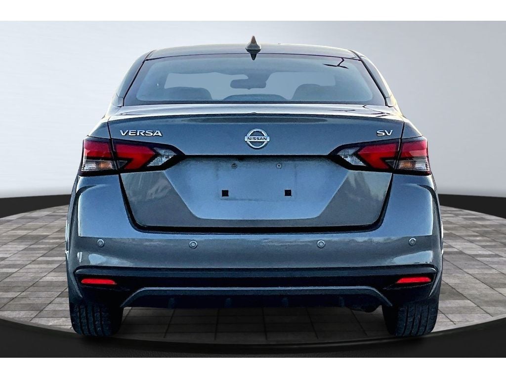 2022 Nissan Versa SV