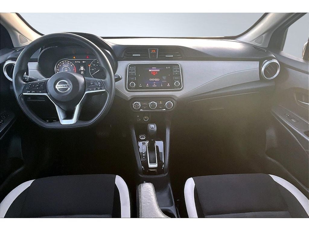 2022 Nissan Versa SV
