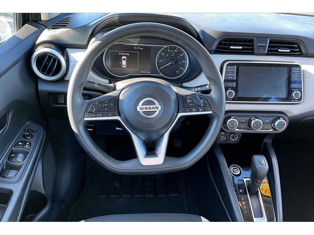 2022 Nissan Versa SV