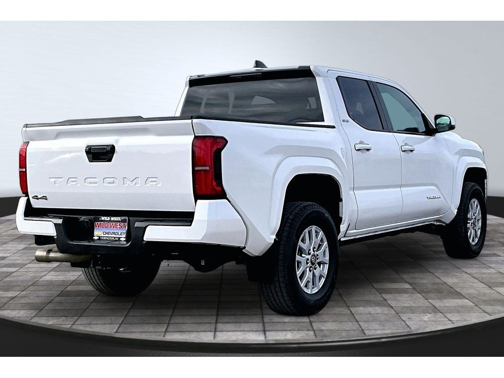 2024 Toyota Tacoma 4WD SR5