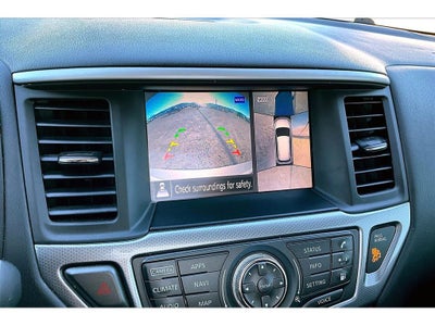 2019 Nissan Pathfinder SL