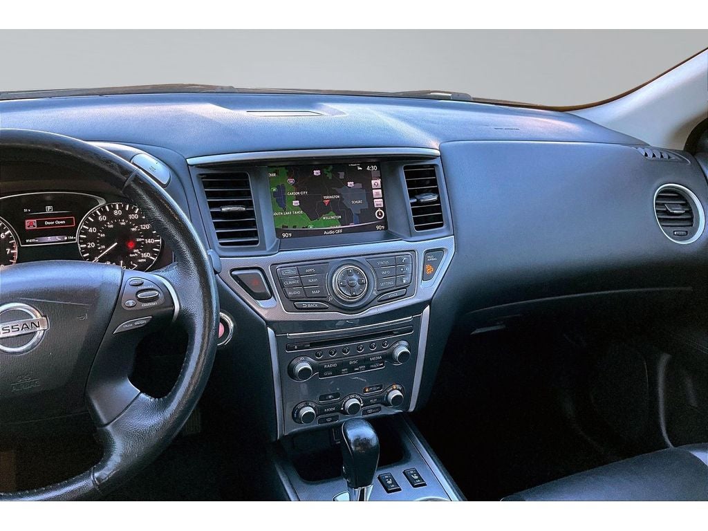 2019 Nissan Pathfinder SL