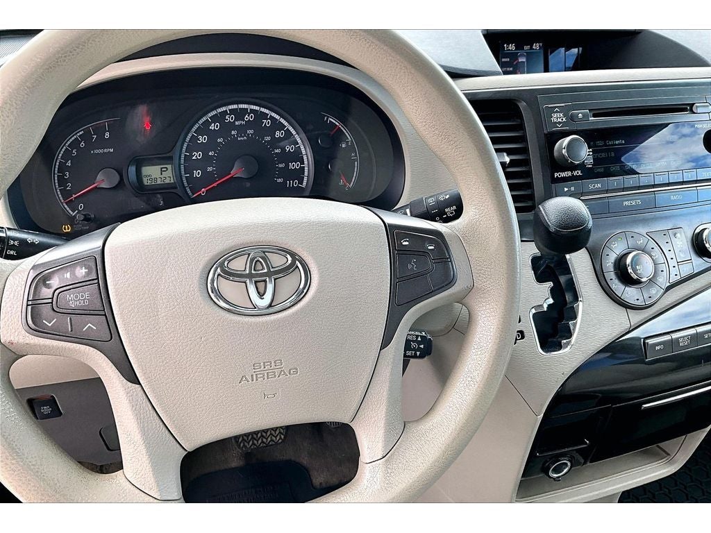 2012 Toyota Sienna LE