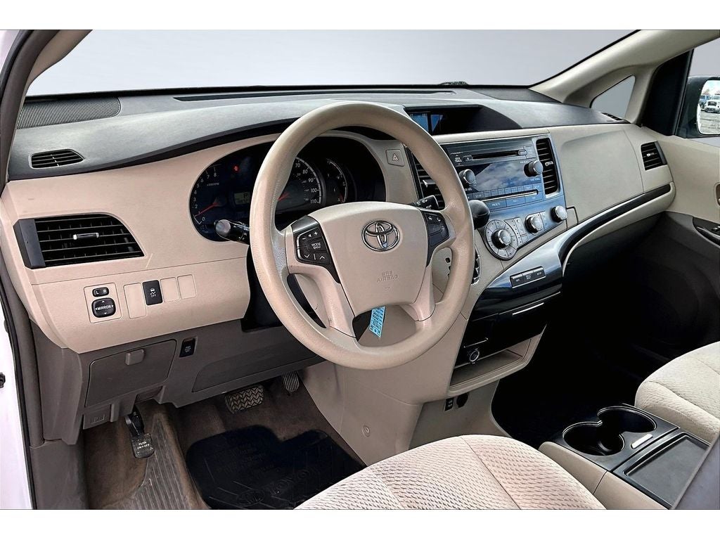 2012 Toyota Sienna LE