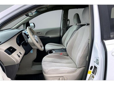2012 Toyota Sienna LE